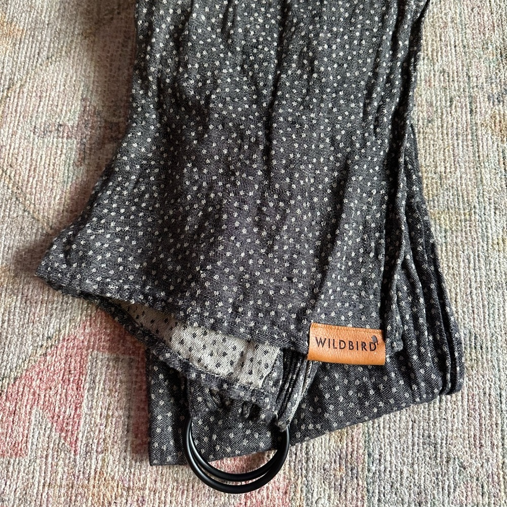 spotted wildbrid sling